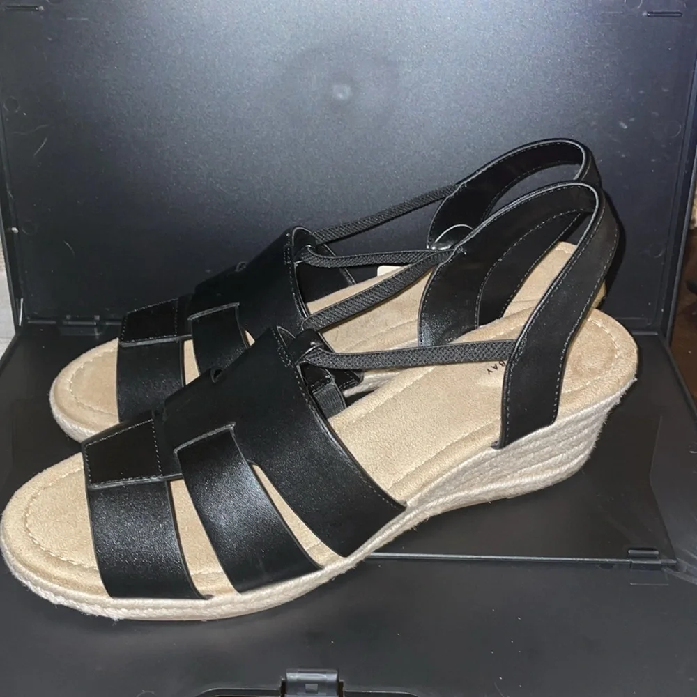 St John’s Bay Black Wedge Sandals